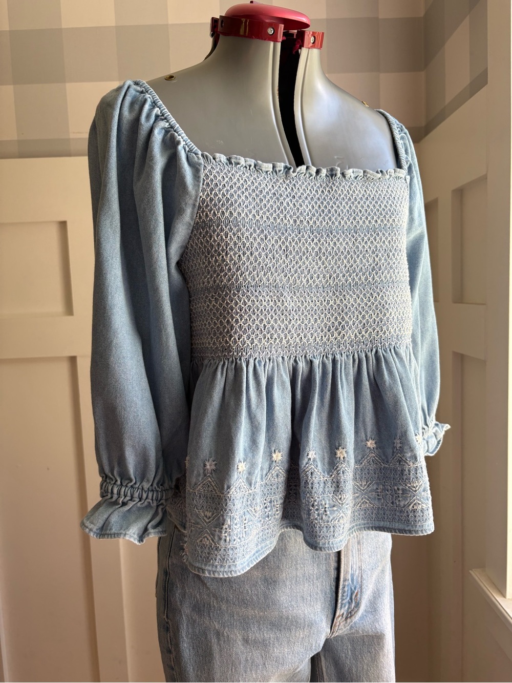 Cotton Light Blue Smocked Peasant Top Large - Picture 7 of 7